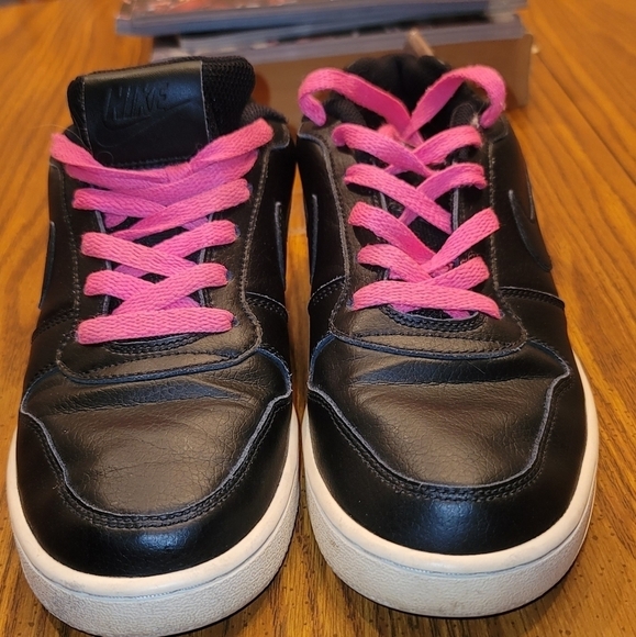 Womens size 8 Nike Ebernon lows. - Picture 4 of 10